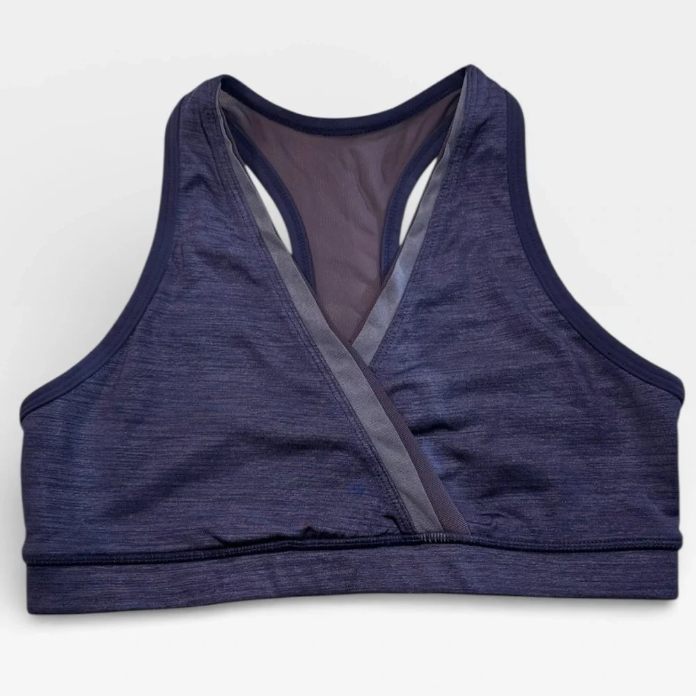 Lululemon Not So Deep V Neck Racerback Mesh Sports Bra Size 6/8 Purple